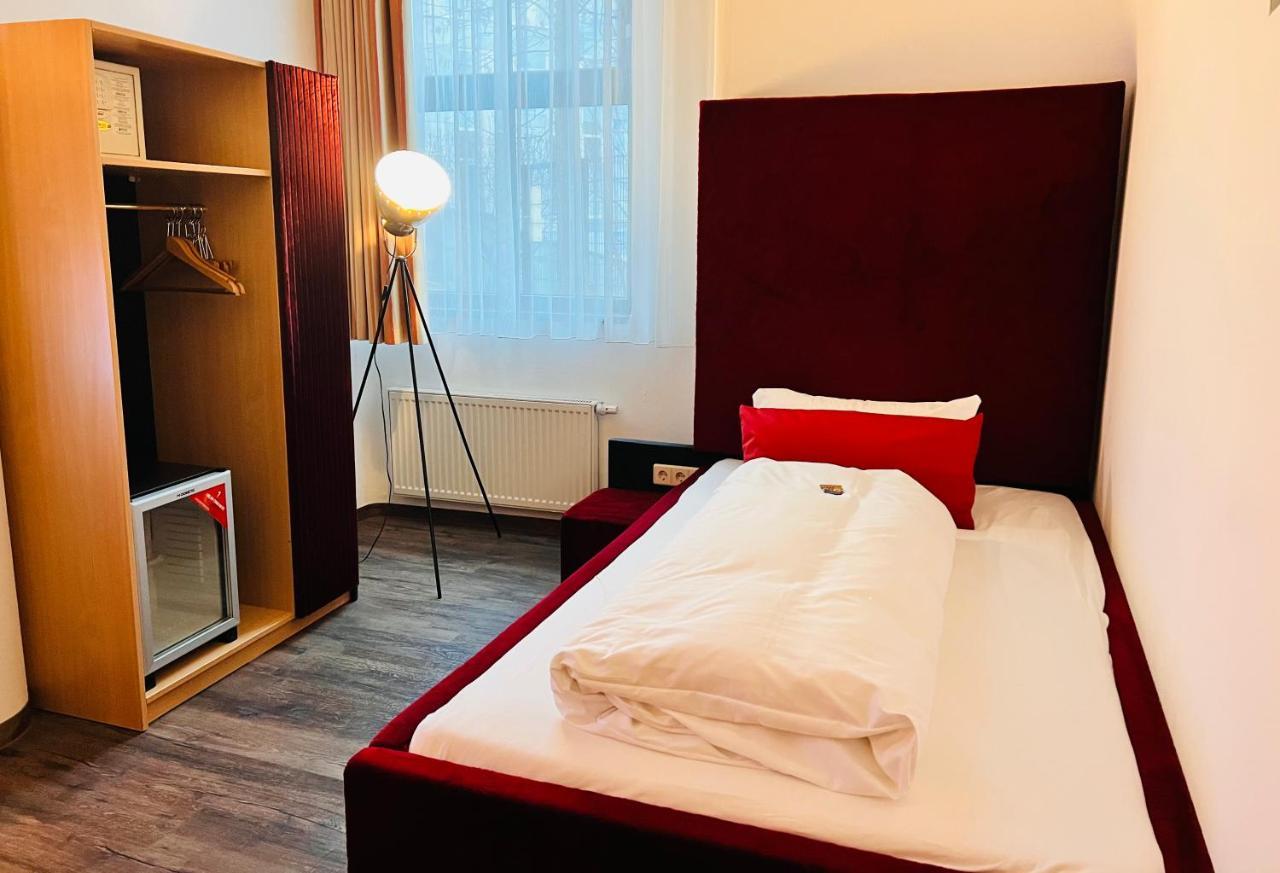 Arthotel Magdeburg Ngoại thất bức ảnh