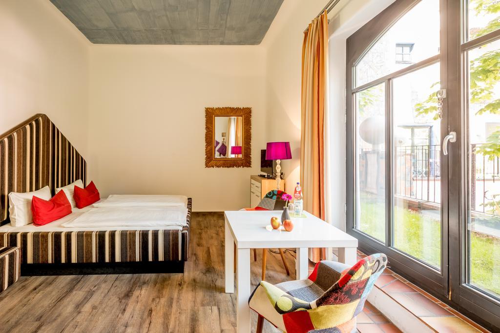 Arthotel Magdeburg Ngoại thất bức ảnh