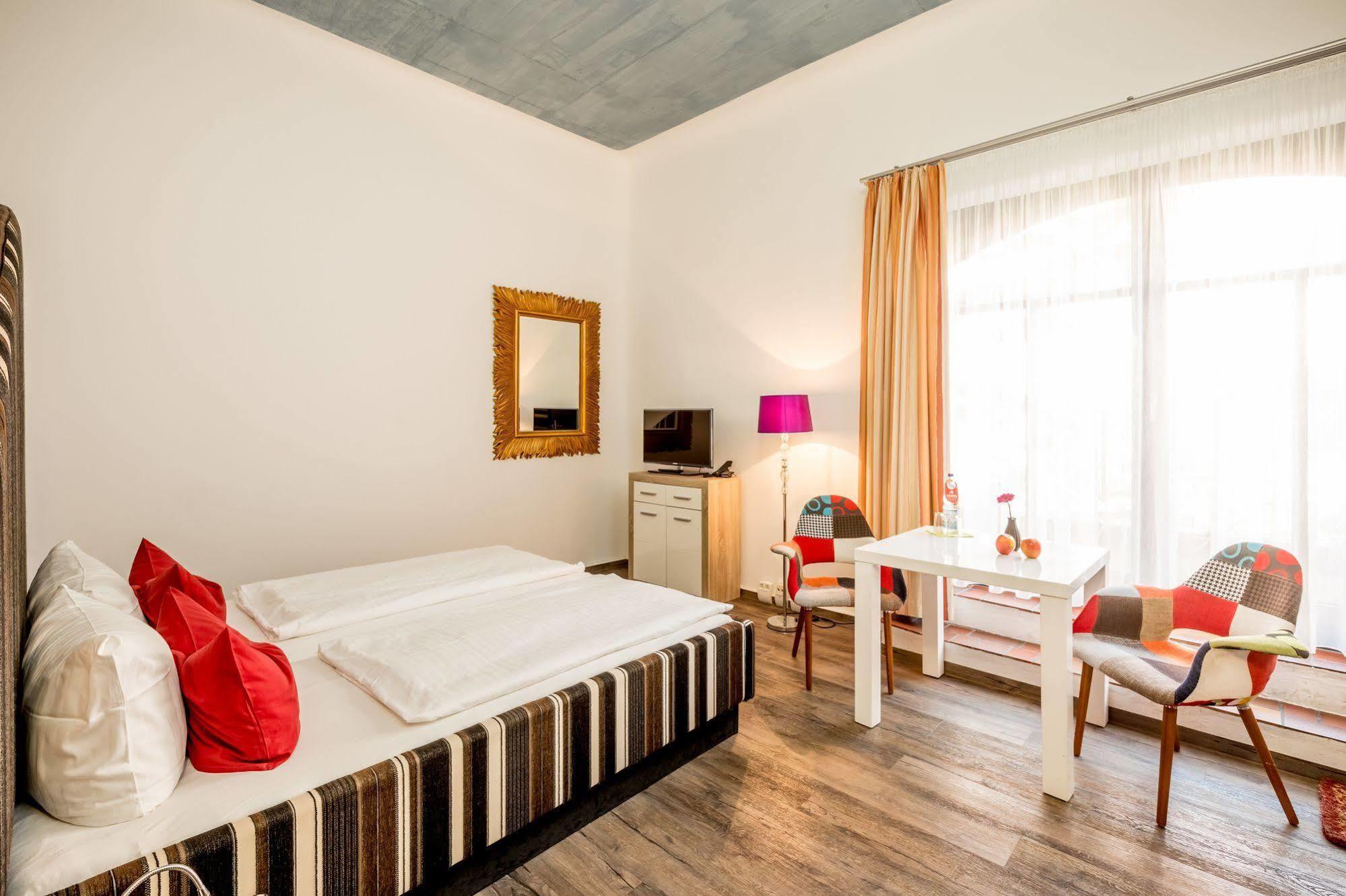 Arthotel Magdeburg Ngoại thất bức ảnh